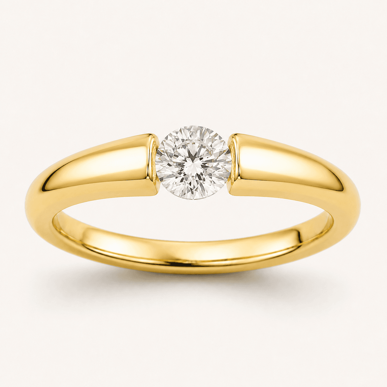 Tension engagement ring setting